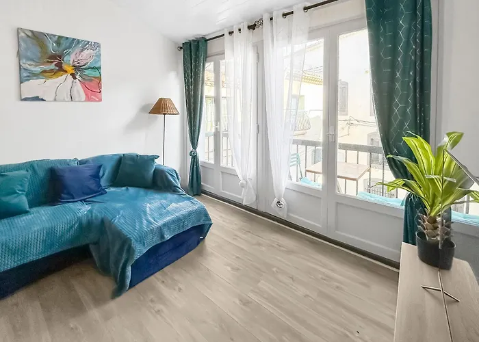 Maison Charmante Clim Et Balcon En Centre * Marseillan (Herault)
