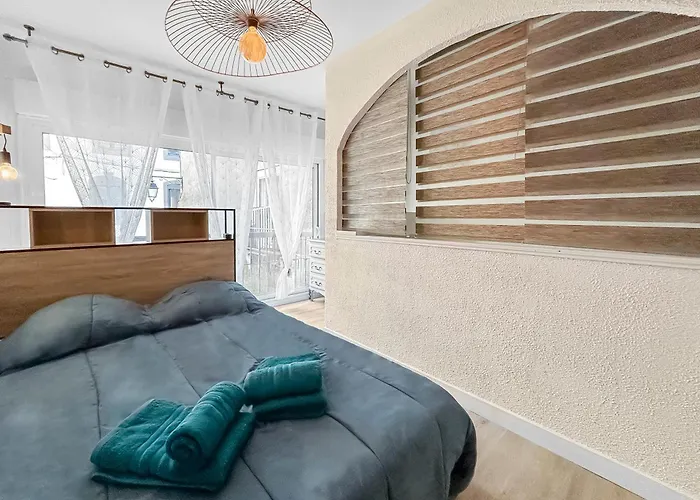 Prázdninový dům Maison Charmante Clim Et Balcon En Centre *