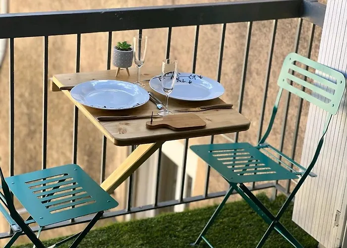 Maison Charmante Clim Et Balcon En Centre *